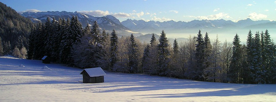 Duitsland wintersport met gebieden als het Sauerland, de Duitse Alpen en het Zwarte Woud.
